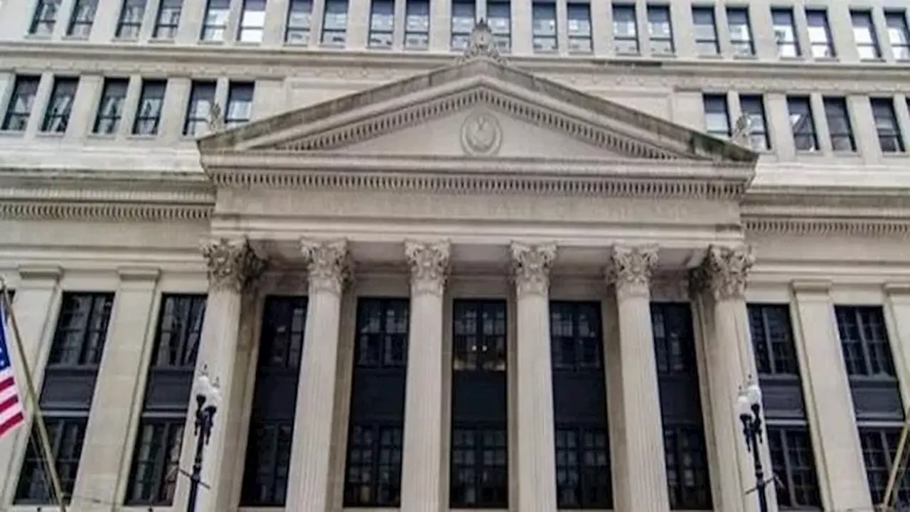 تداعيات تثبيت الفائدة الأمريكية على تكلفة اقتراض الحكومة من الأسواق المالية